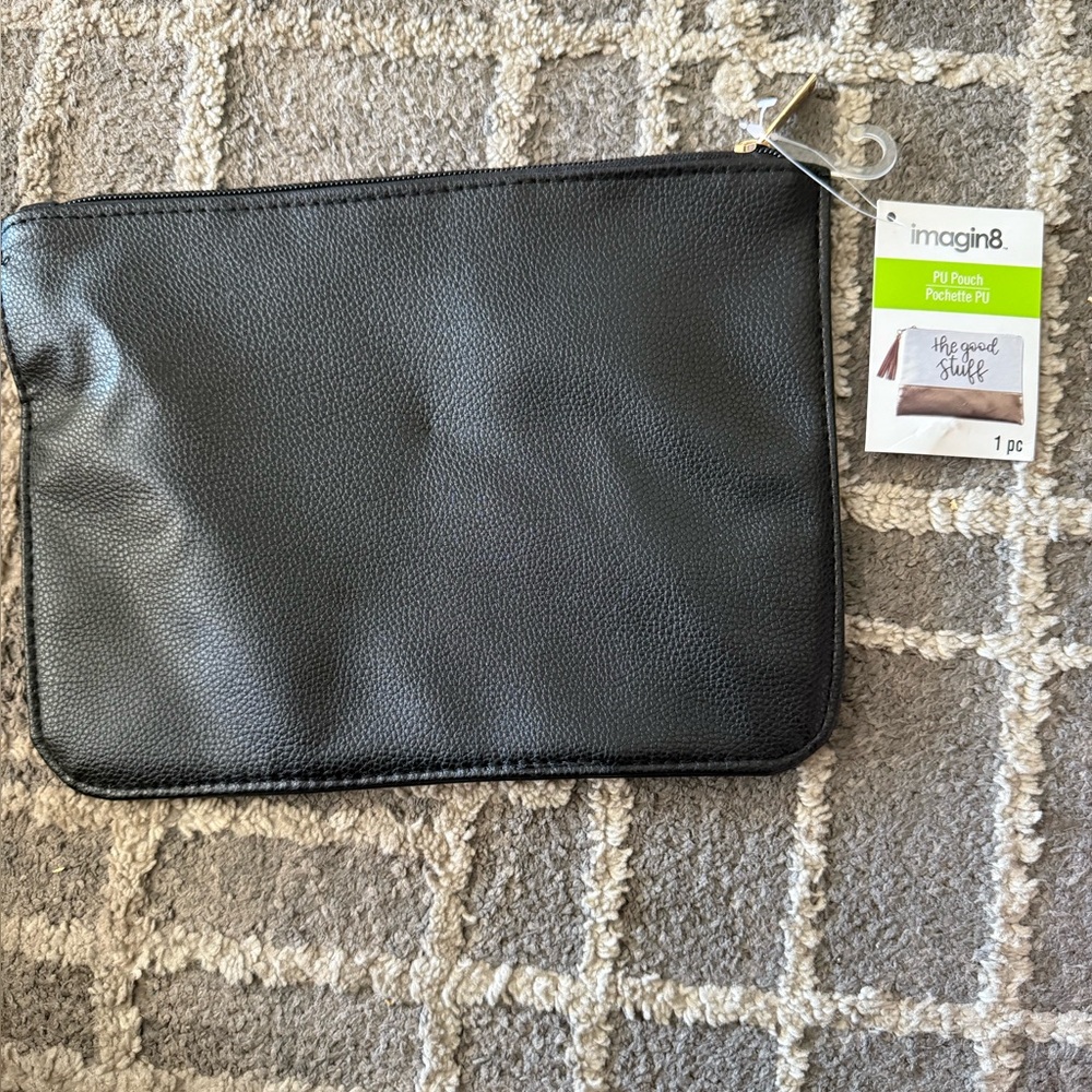 Imagine8 Black zippered pouch NWT